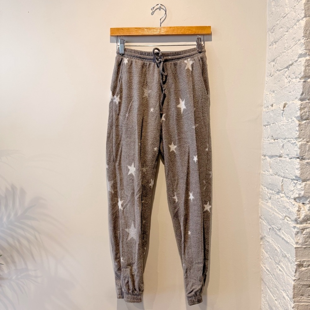 Le Lis Gray Star Patterned Sweatpants